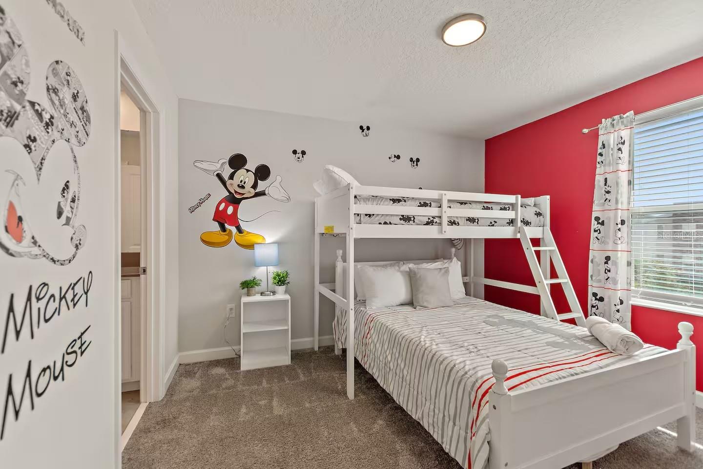 COVE AT STOREY LAKE II - Residential