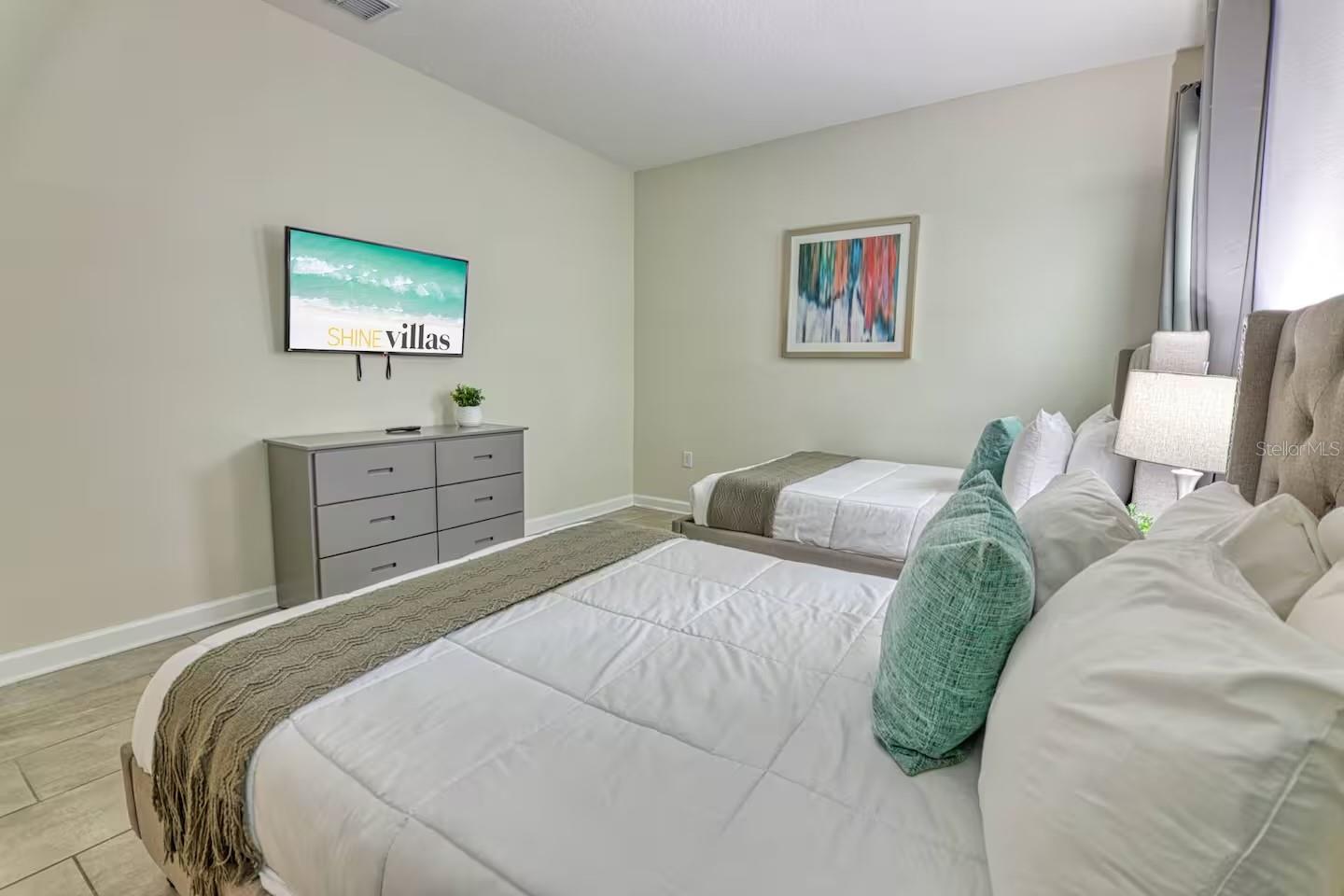 COVE AT STOREY LAKE II - Residential