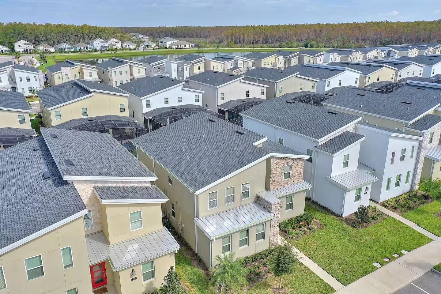 COVE AT STOREY LAKE II - Residential