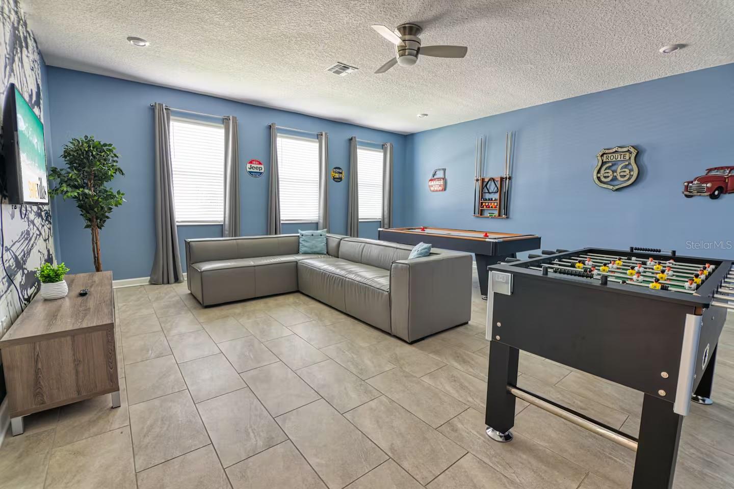 COVE AT STOREY LAKE II - Residential