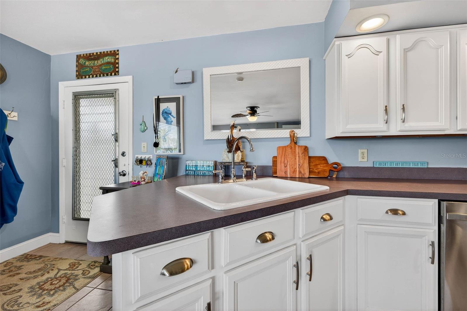 BAY ISLES CONDO - Residential