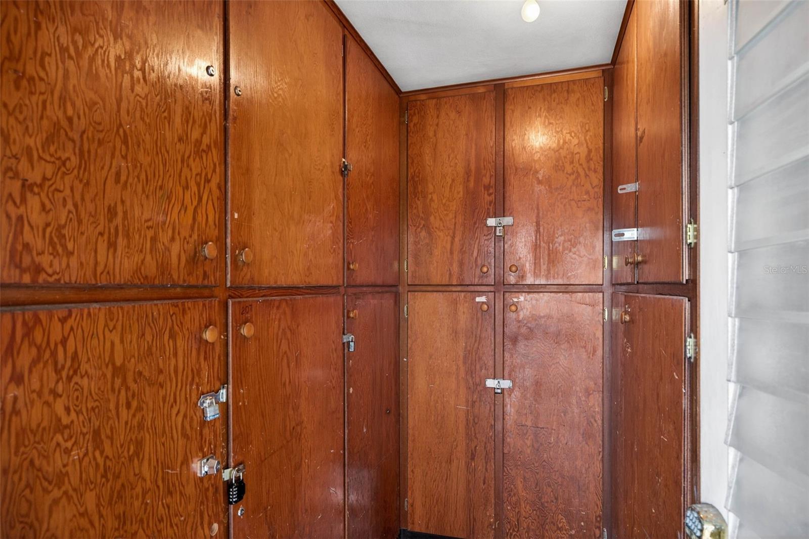 BAY ISLES CONDO - Residential