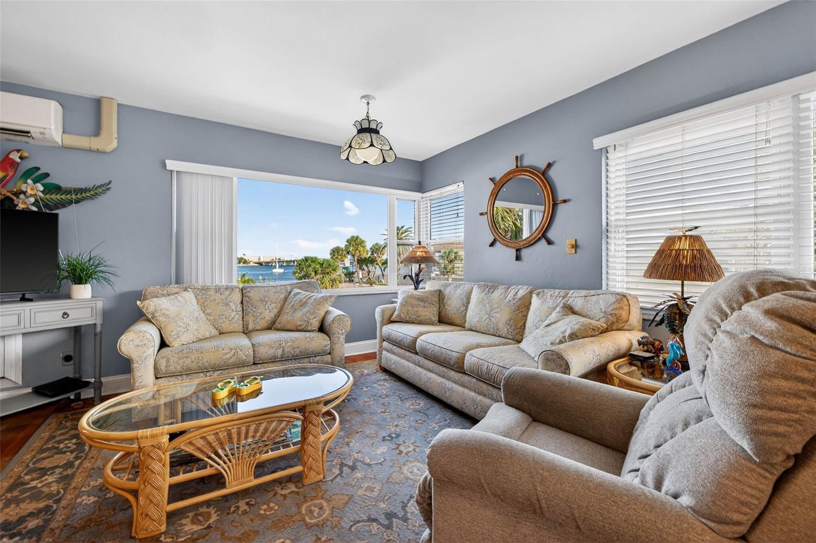BAY ISLES CONDO - Residential