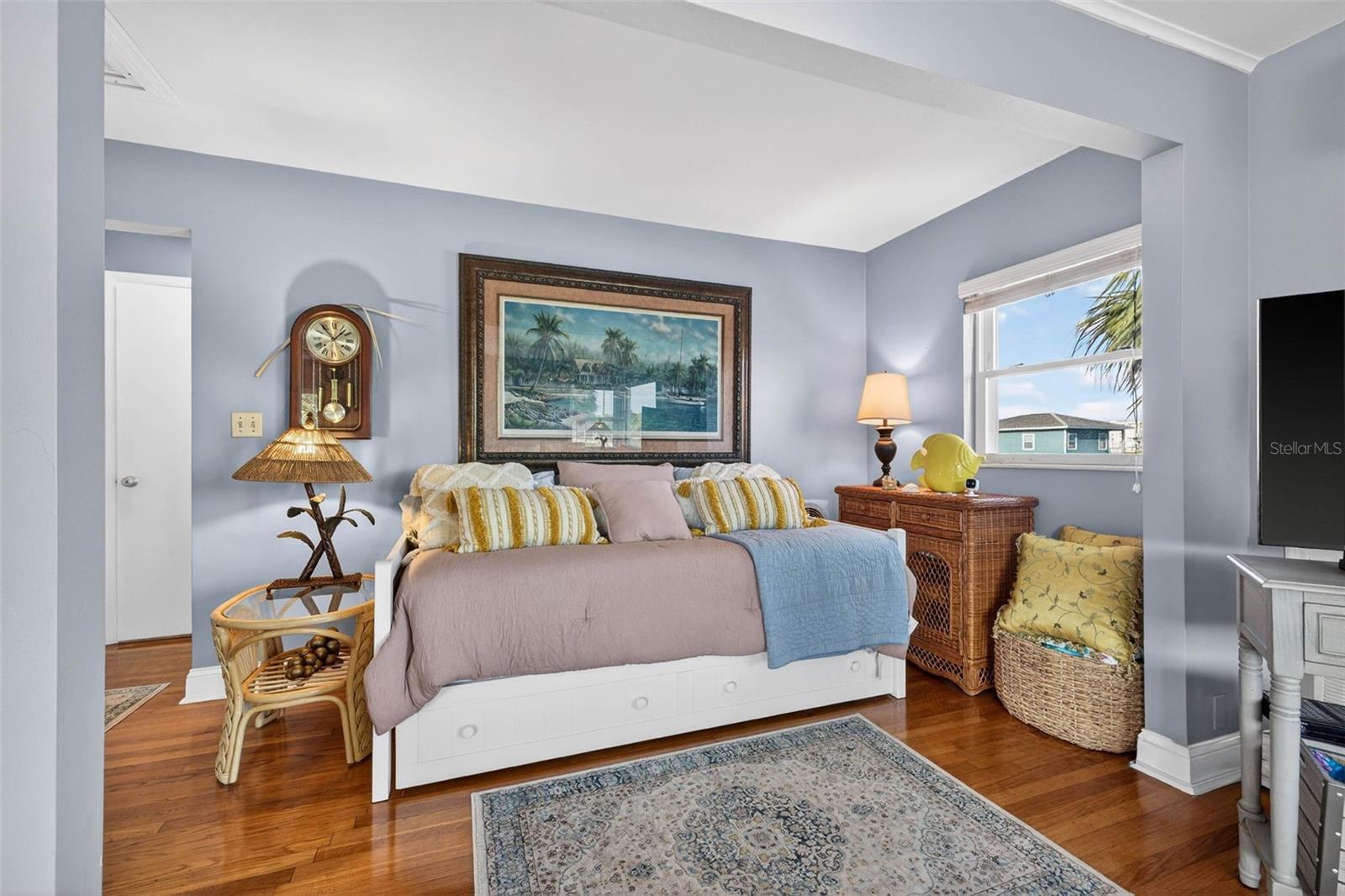 BAY ISLES CONDO - Residential