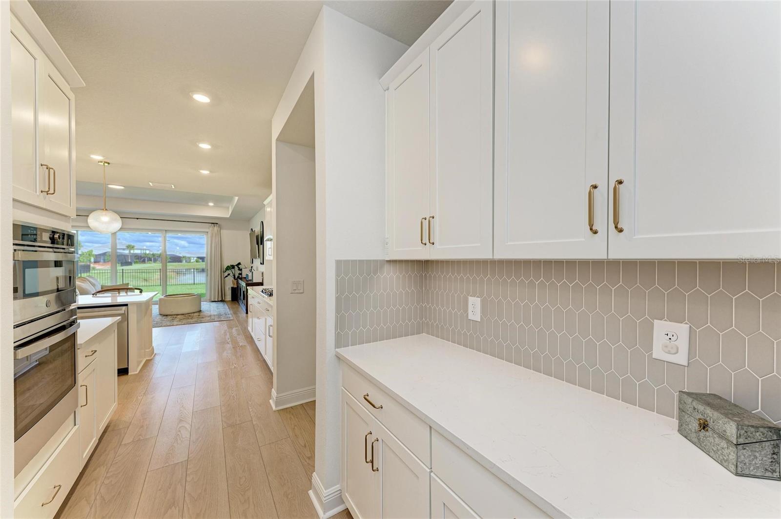 SWEETWATER AT LAKEWOOD RANCH - Residential Lease