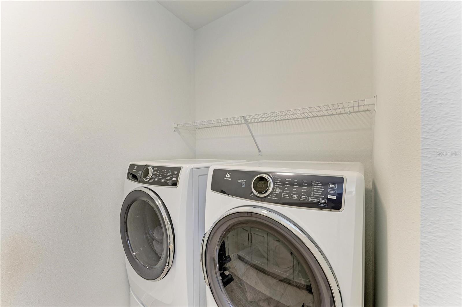 SWEETWATER AT LAKEWOOD RANCH - Residential Lease