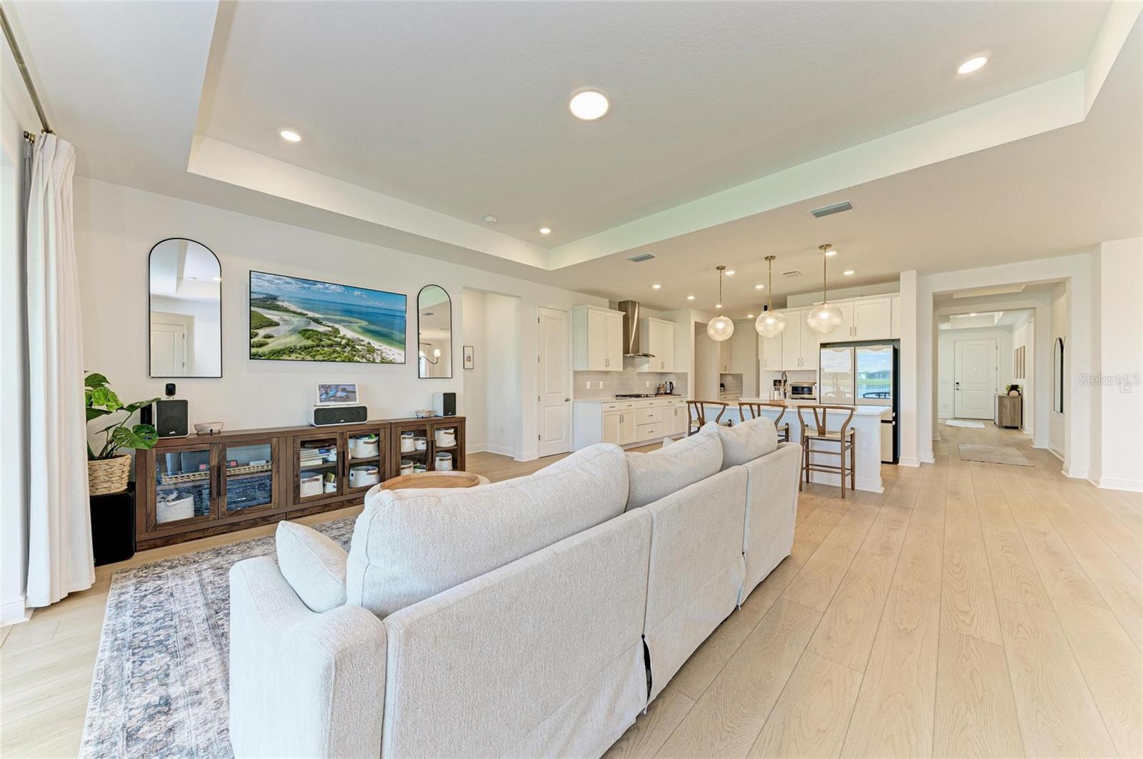 SWEETWATER AT LAKEWOOD RANCH - Residential Lease