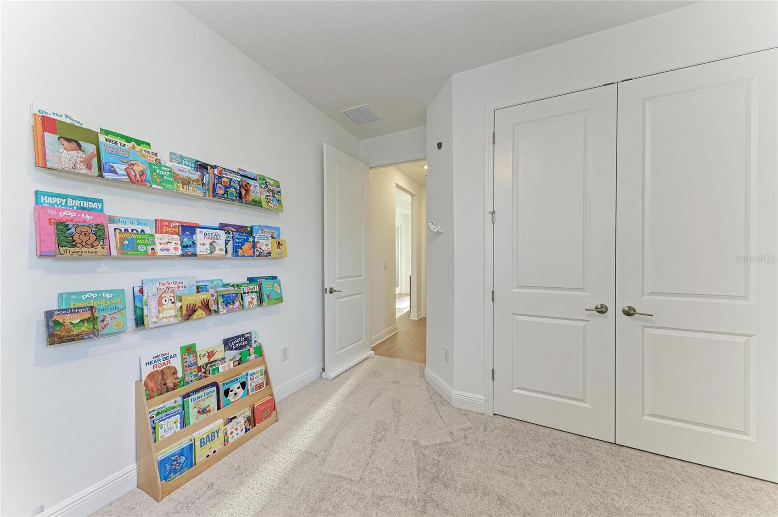 SWEETWATER AT LAKEWOOD RANCH - Residential Lease