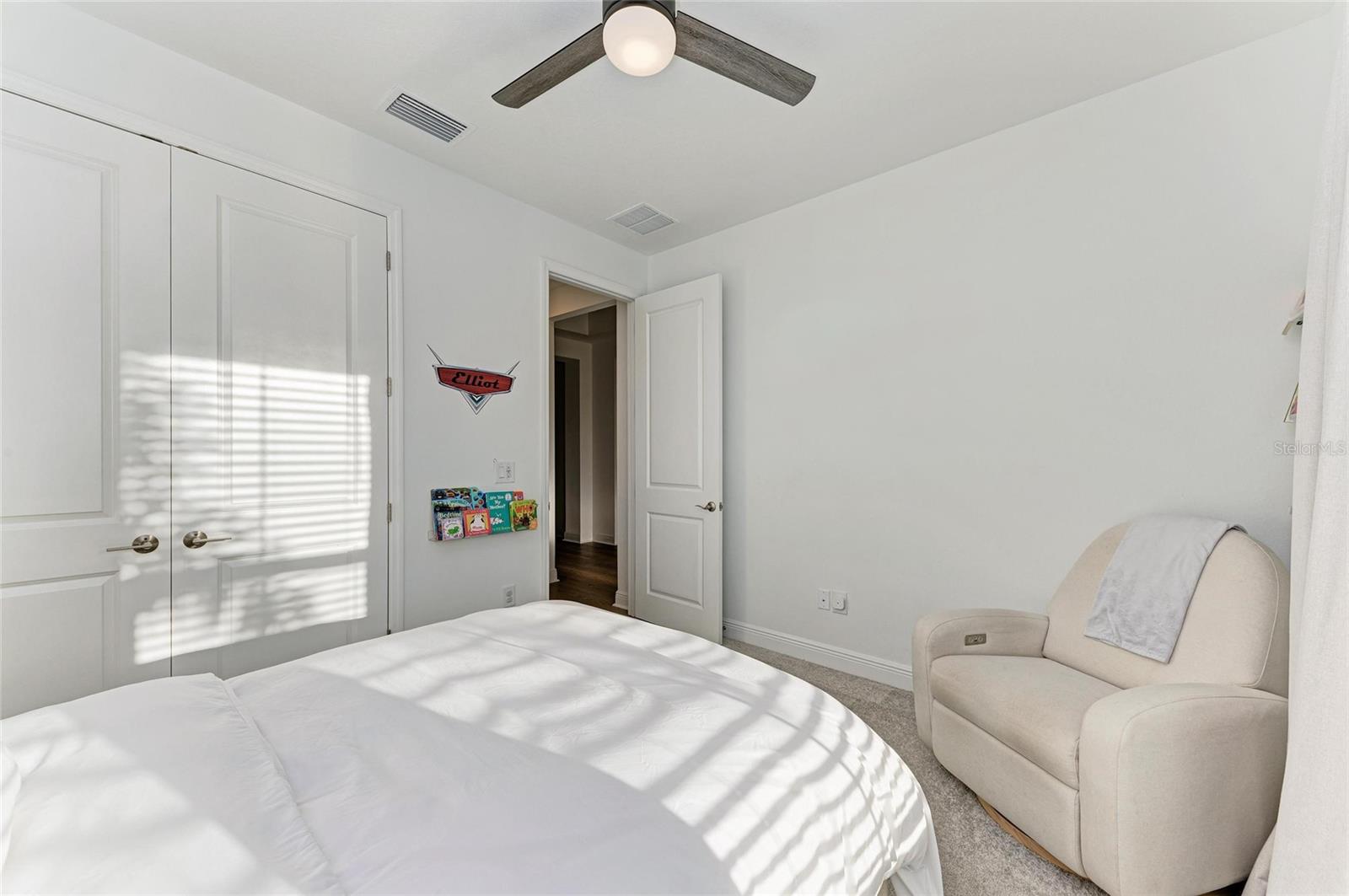 SWEETWATER AT LAKEWOOD RANCH - Residential Lease