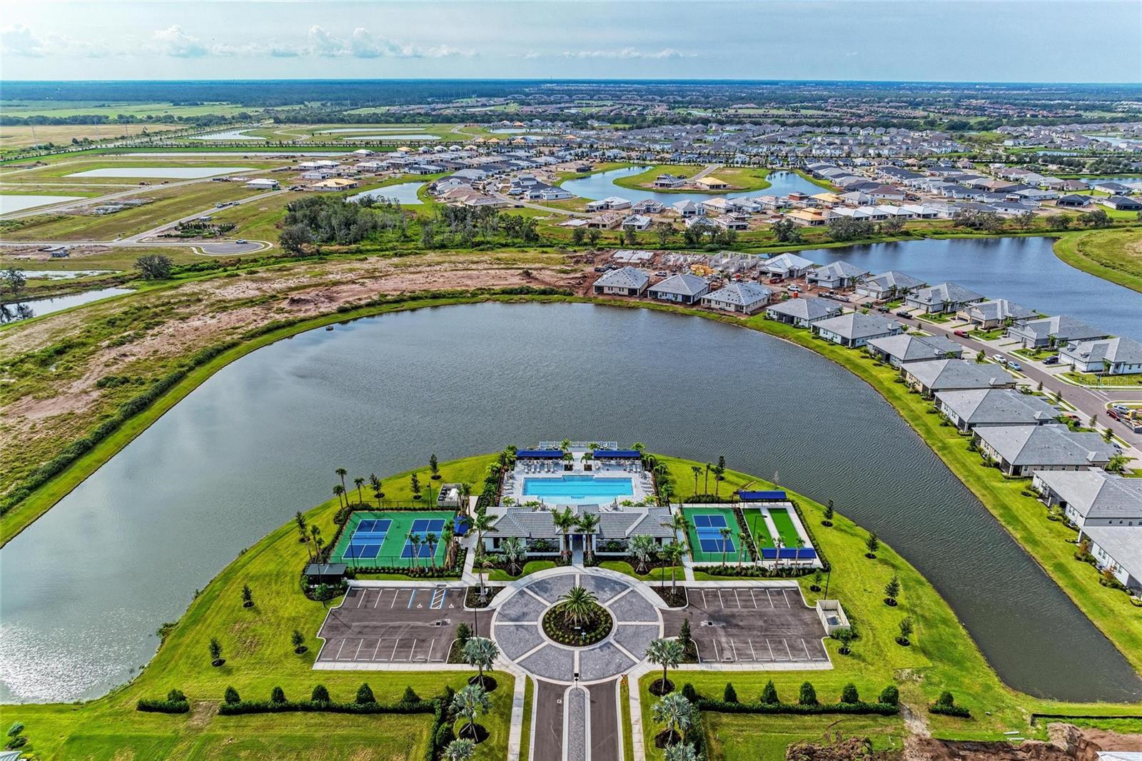 SWEETWATER AT LAKEWOOD RANCH - Residential Lease