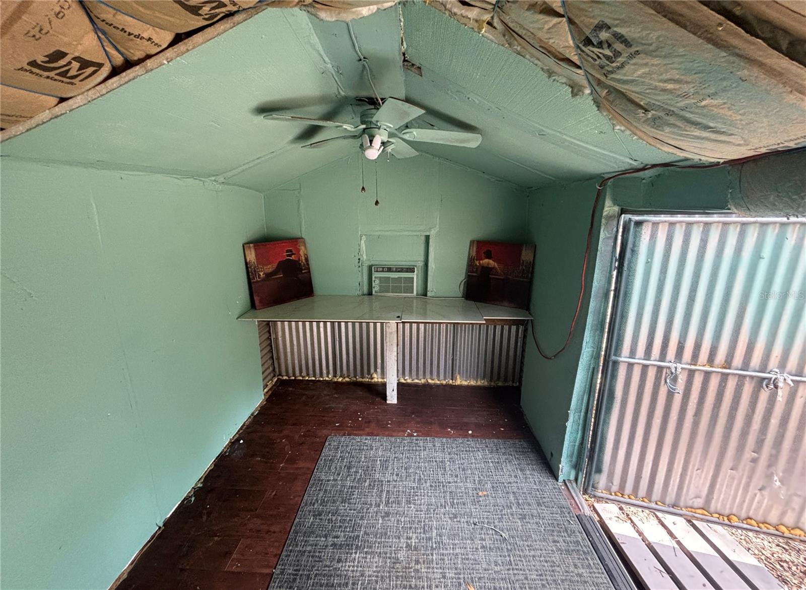 WOODS & LAKES - Residential