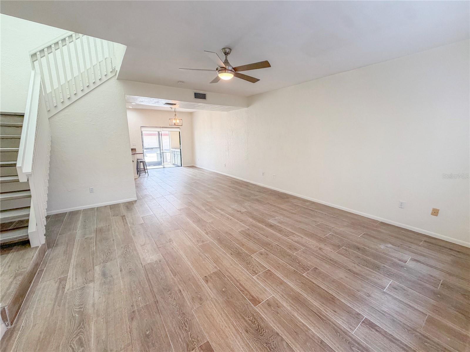 3460 COUNTRYSIDE BOULEVARD 60