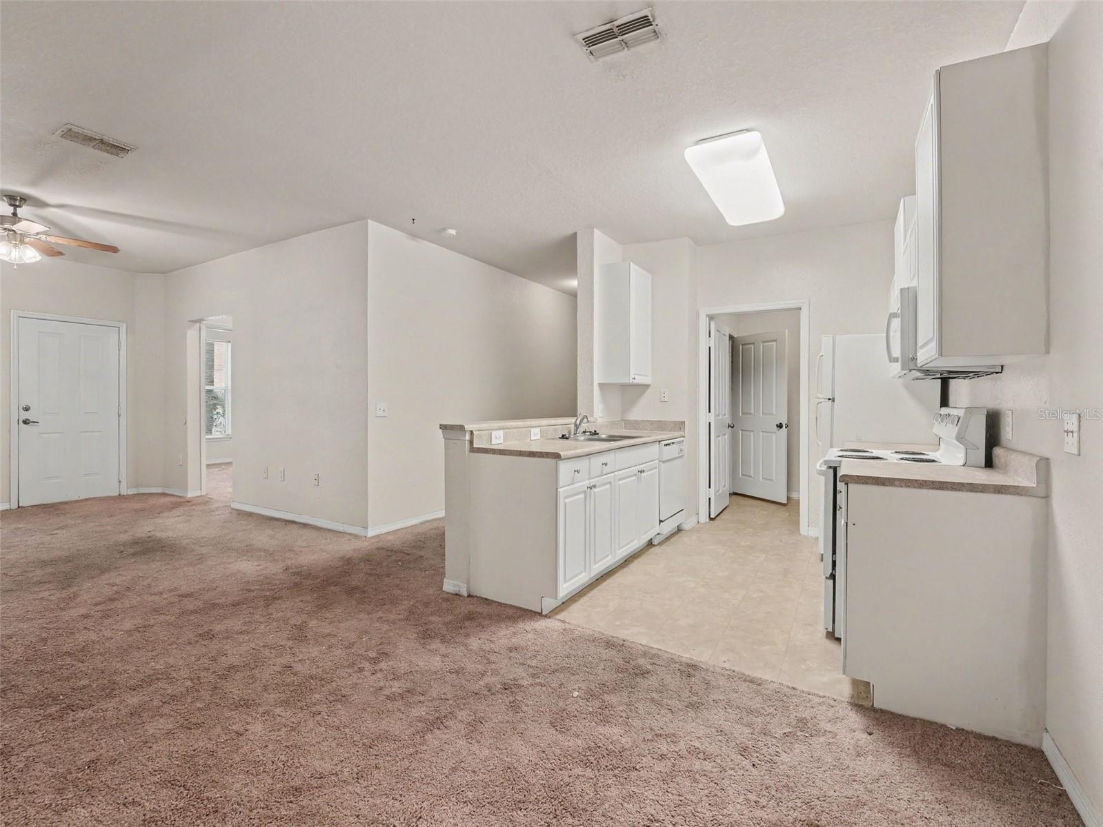 8003 HEMINGWAY CIRCLE 8003-8
