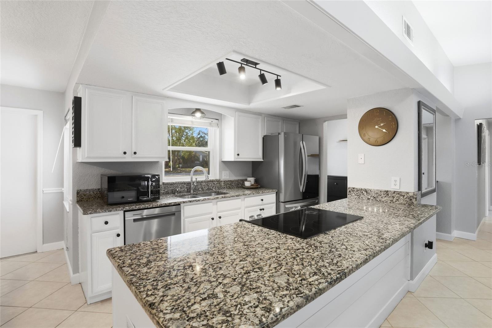 OAK FOREST UNIT 4 - Residential