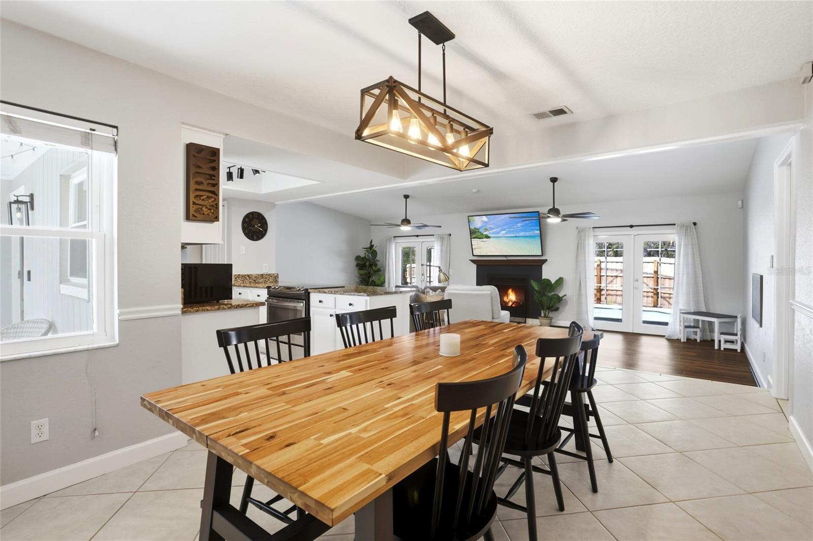 OAK FOREST UNIT 4 - Residential