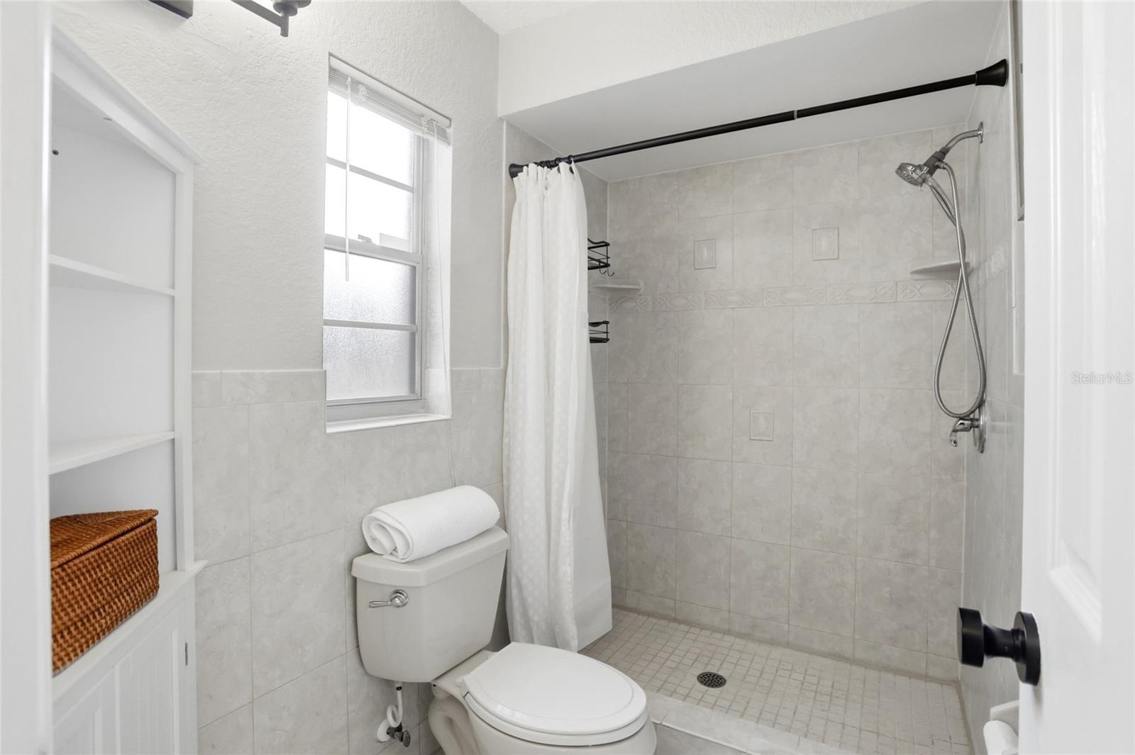 OAK FOREST UNIT 4 - Residential