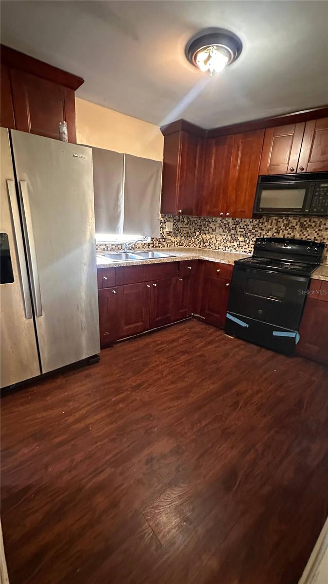 WATCH HILL - Residential