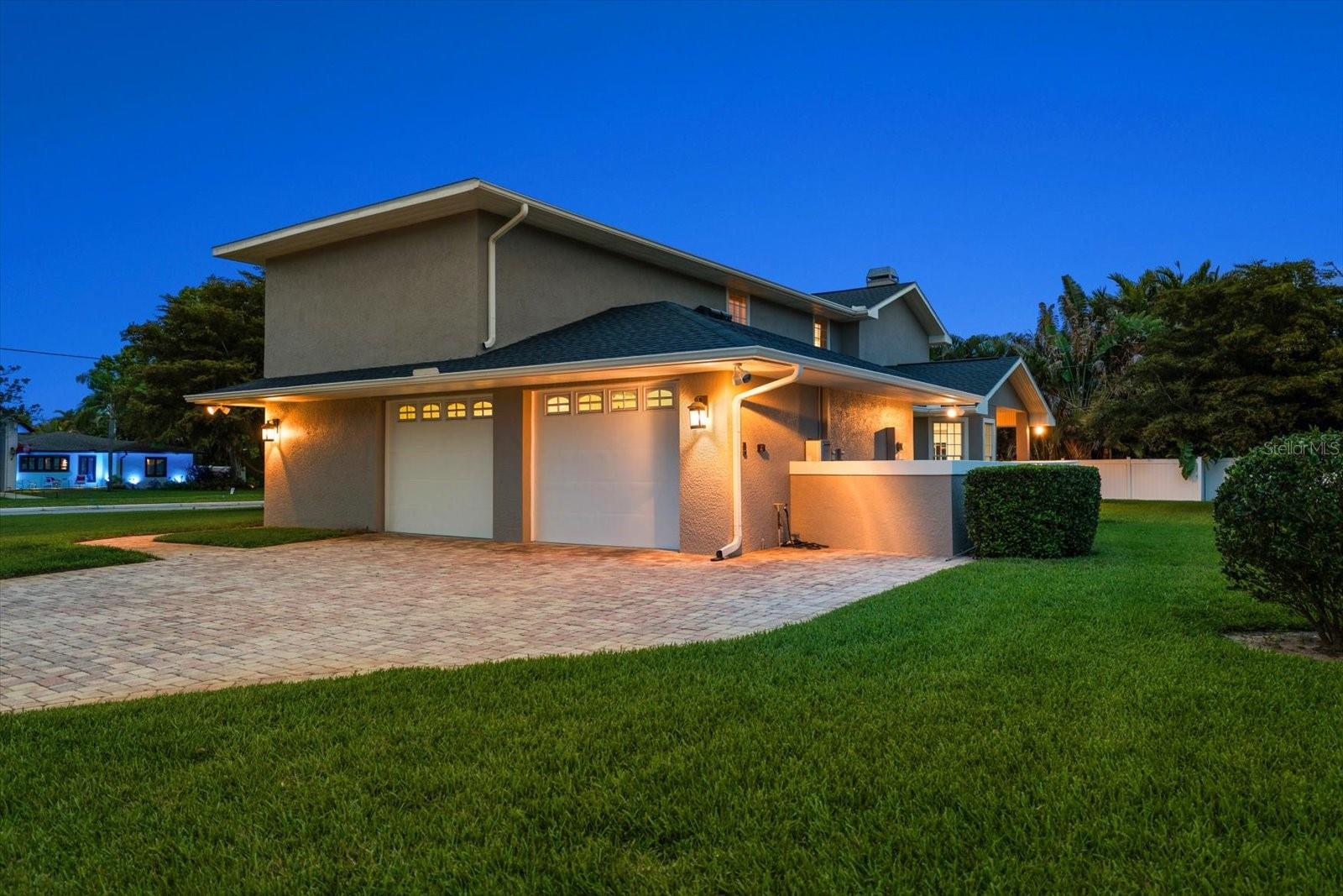 BELLEAIR ESTATES - Residential