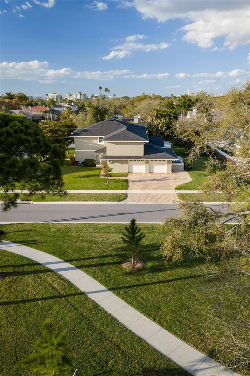 BELLEAIR ESTATES - Residential