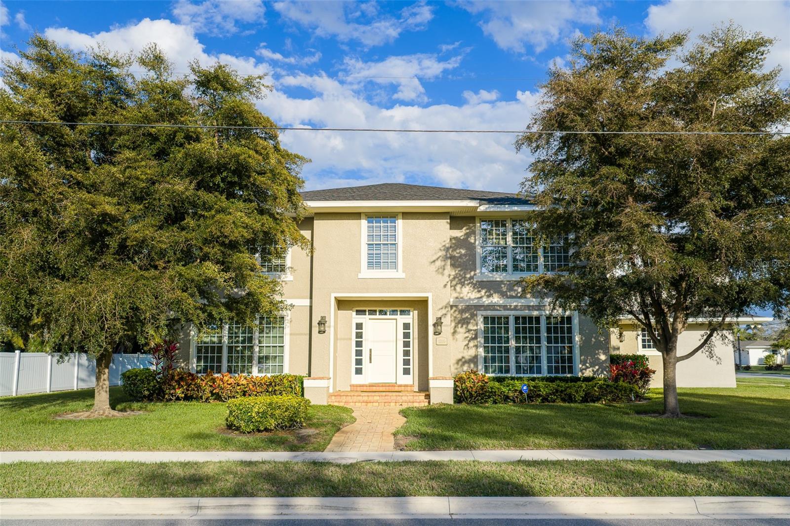 BELLEAIR ESTATES - Residential