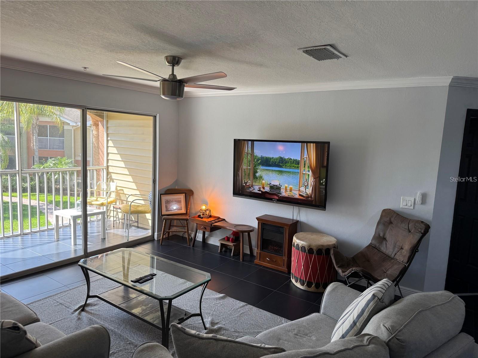 VILLAS AT LAKESIDE A CONDO - Residential Lease