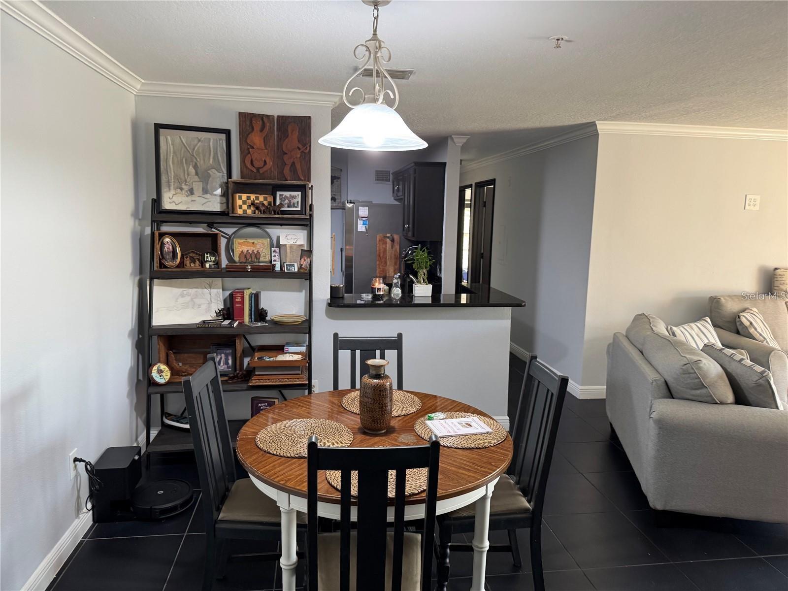 VILLAS AT LAKESIDE A CONDO - Residential Lease