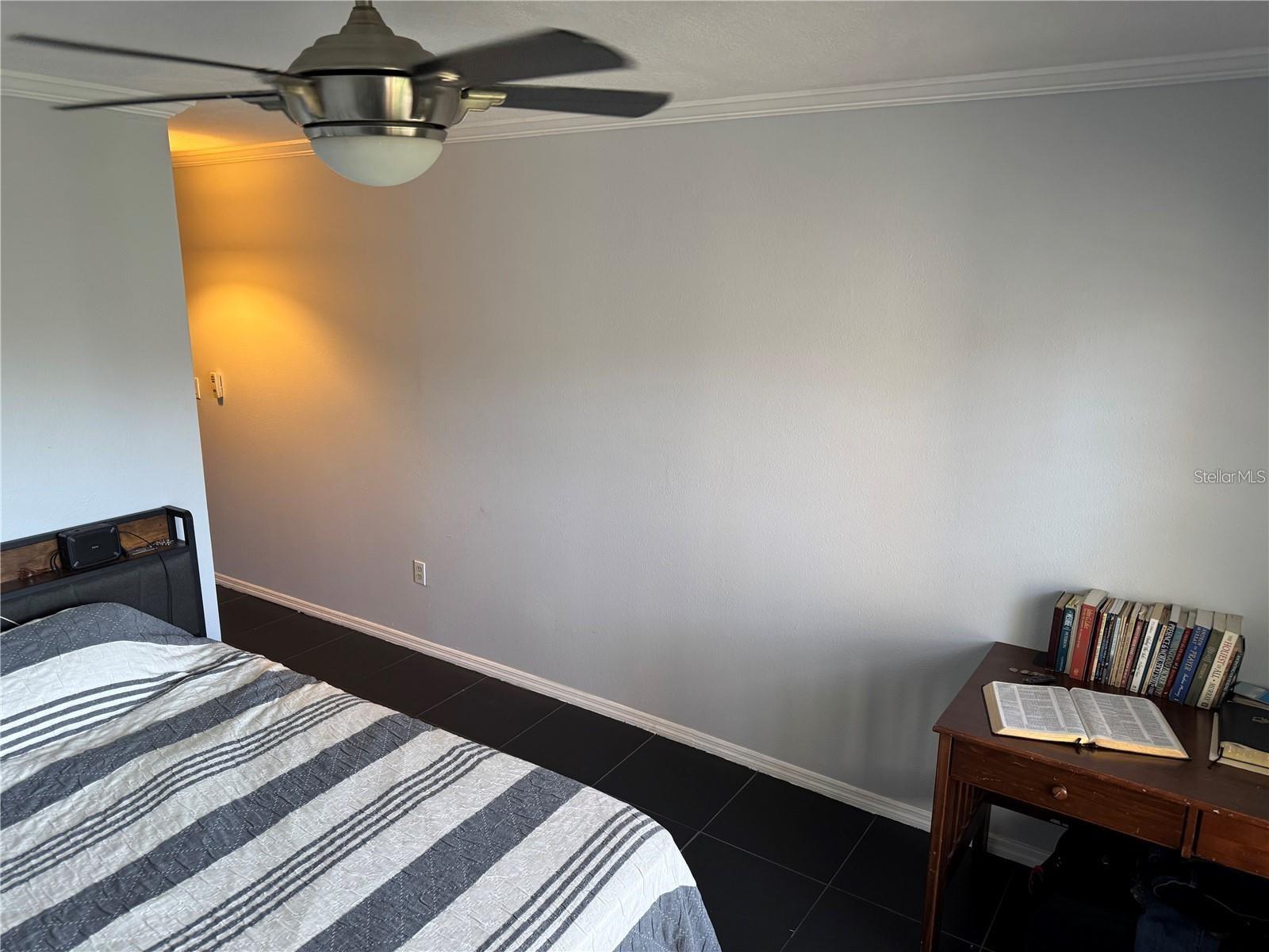 VILLAS AT LAKESIDE A CONDO - Residential Lease