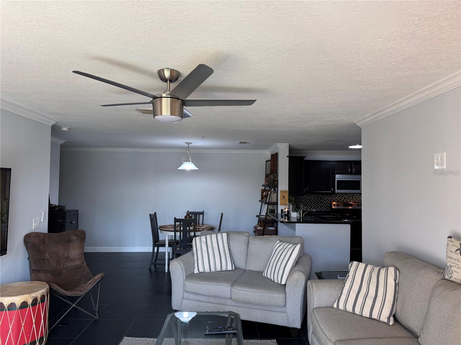 VILLAS AT LAKESIDE A CONDO - Residential Lease