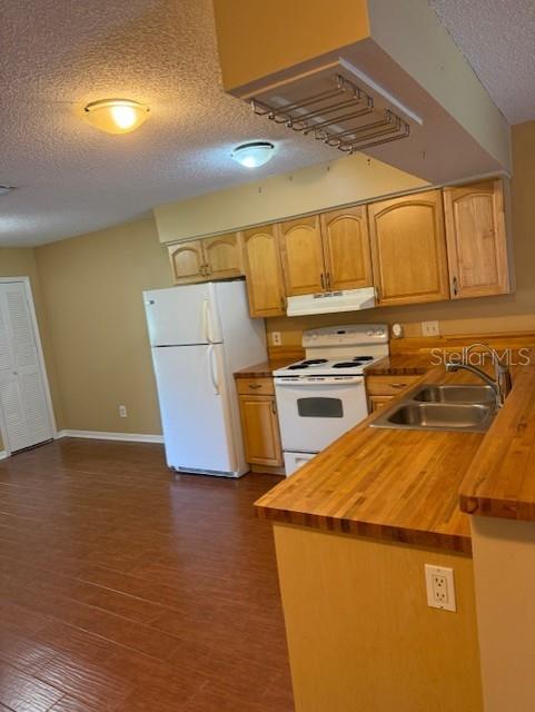 LAKE WAYMAN HEIGHTS LAKE ADD - Residential Lease