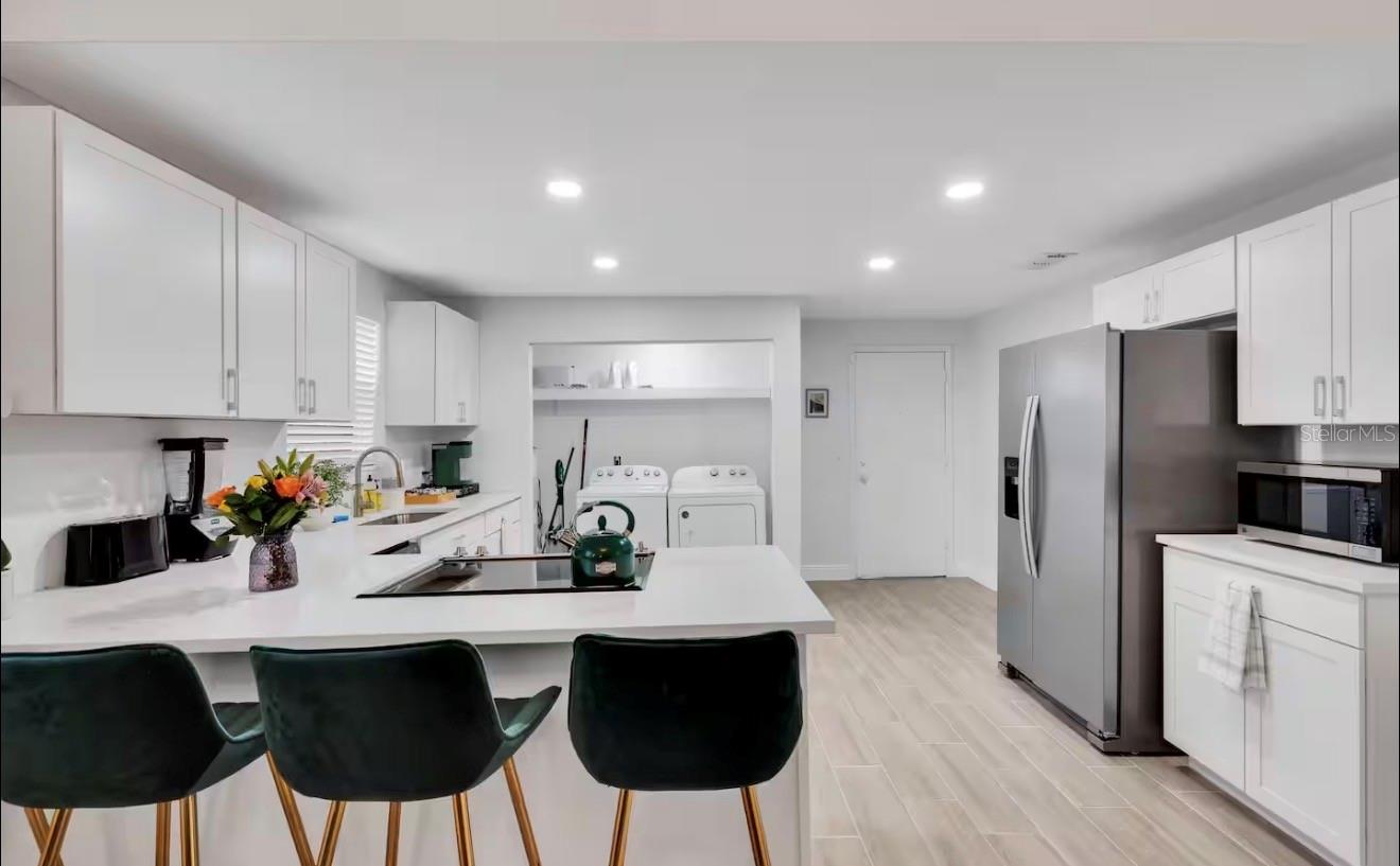 SANCHEZ & HAYA REAL ESTATE C - Residential