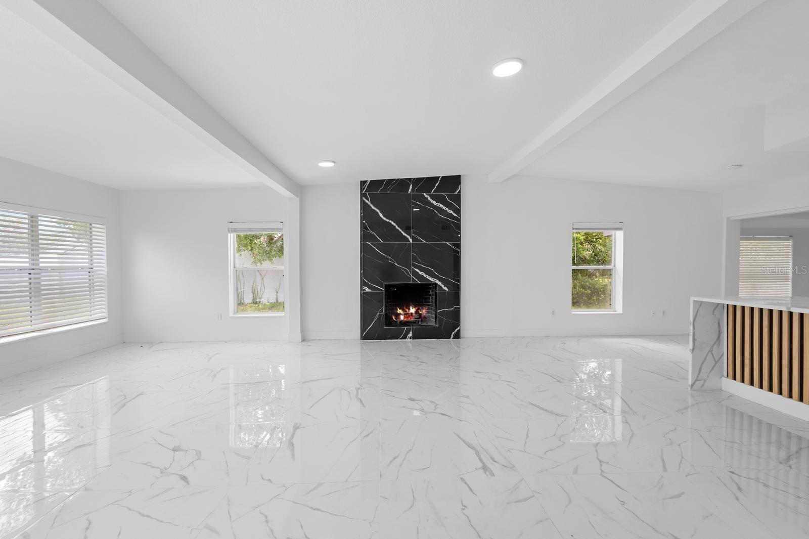 MINNEHAHA SHORES - Residential