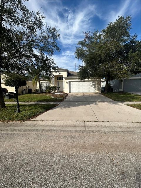 A home in GIBSONTON