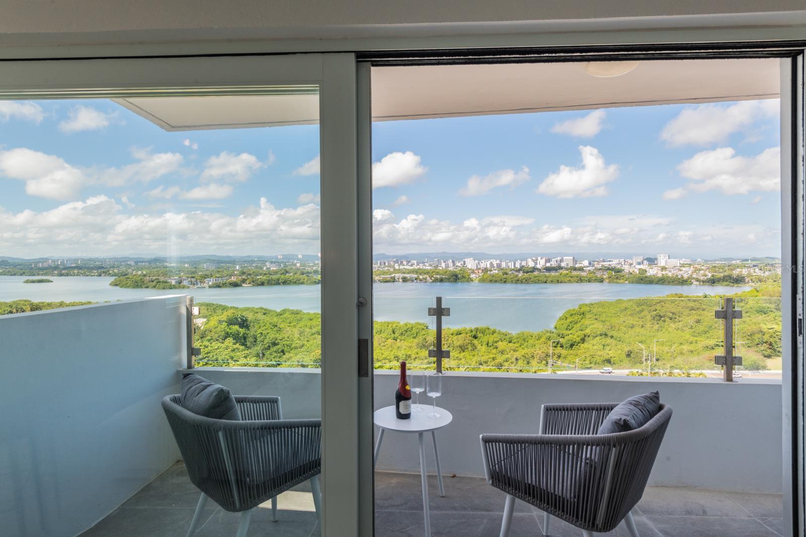 WALDORF TOWER ISLA VERDE - Residential Lease