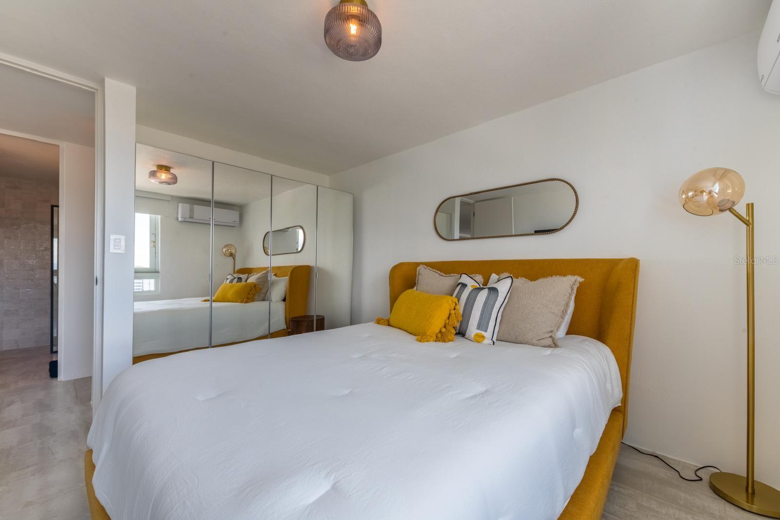 WALDORF TOWER ISLA VERDE - Residential Lease