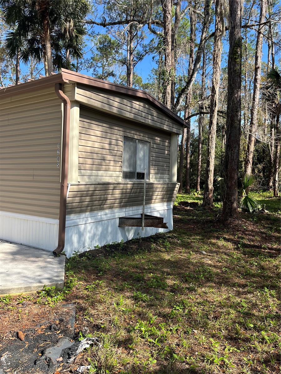 CHRISTMAS PARK FIRST ADD - Residential