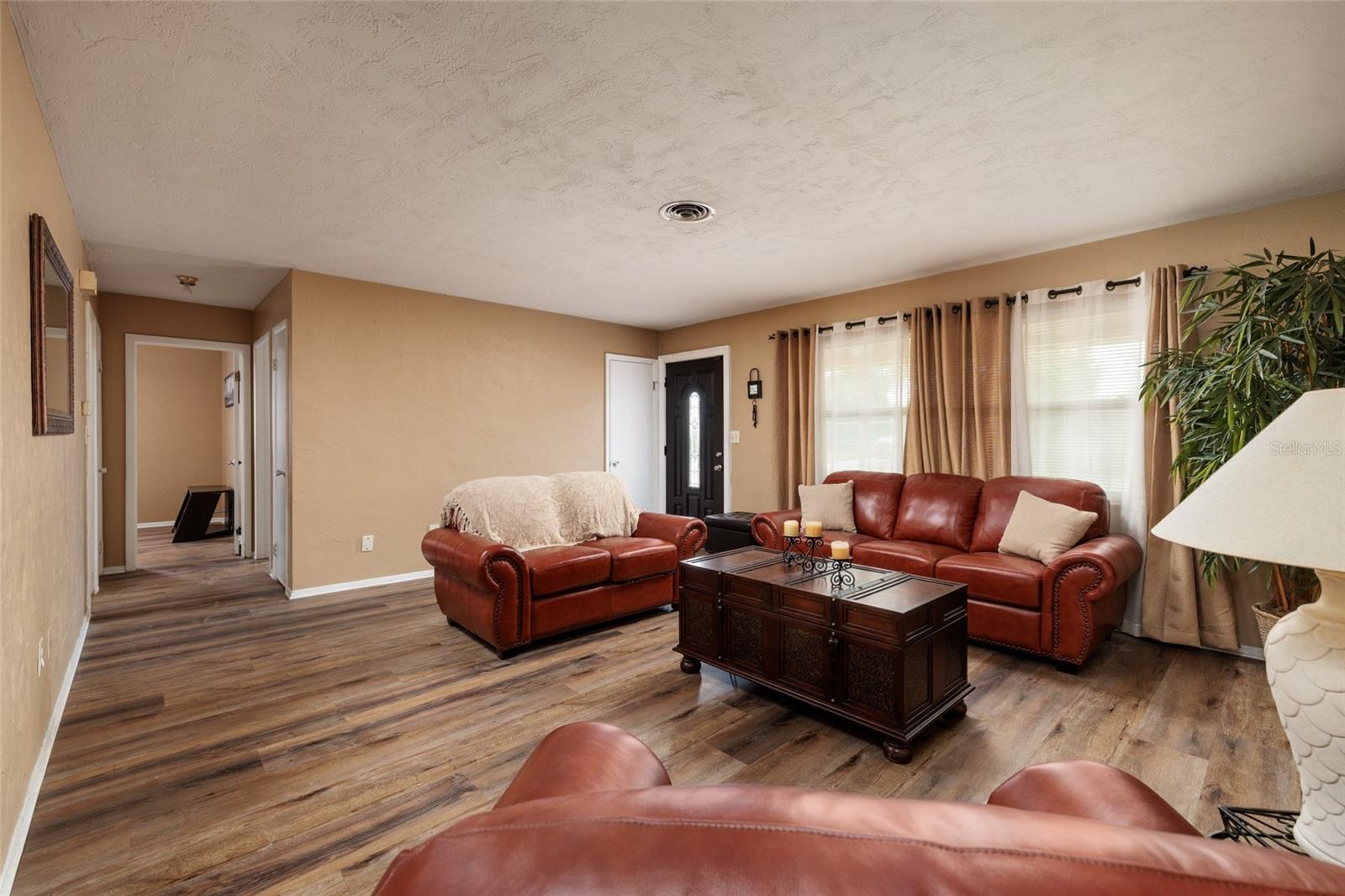 COLLEGE PARK - Residential