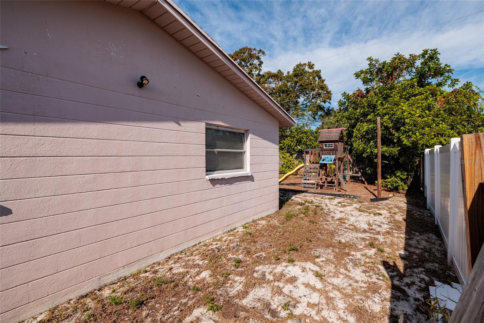 COLLEGE PARK - Residential