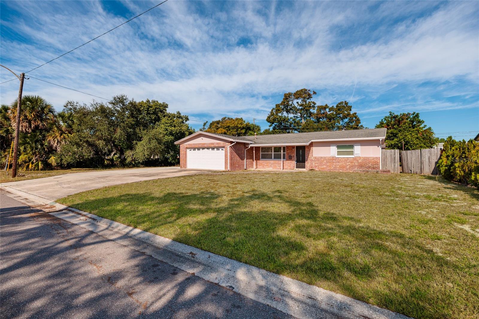 COLLEGE PARK - Residential