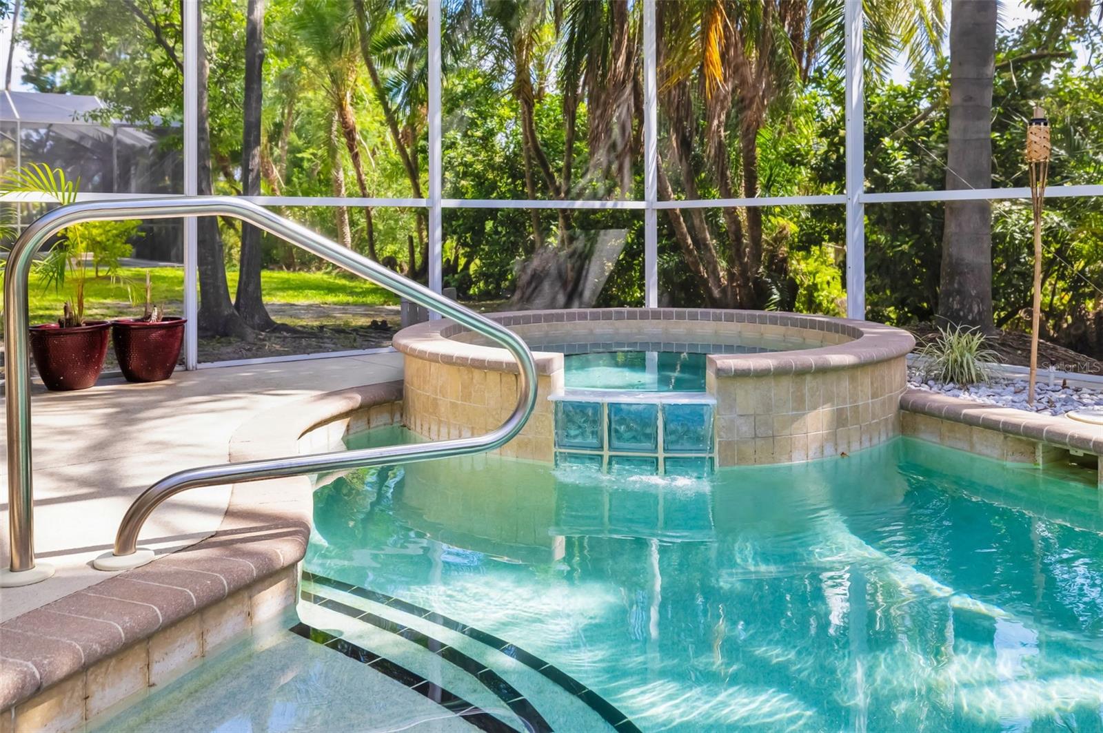 OAK CREEK - Residential