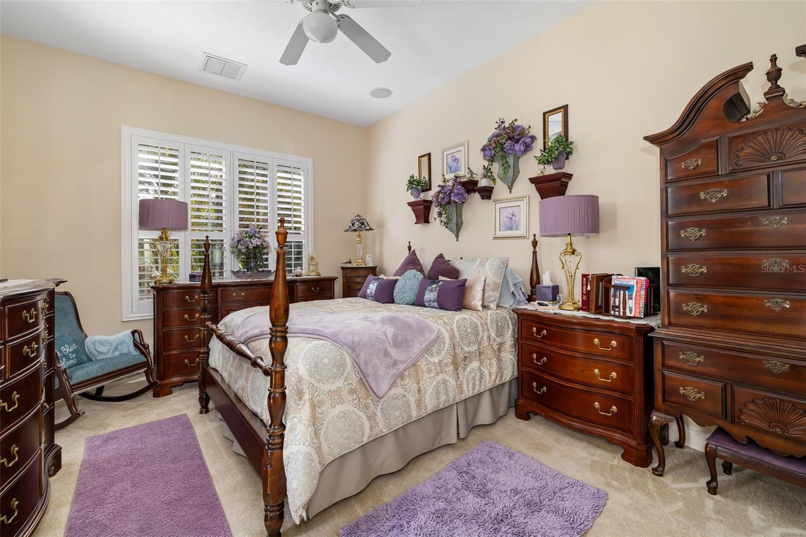 OAK CREEK - Residential