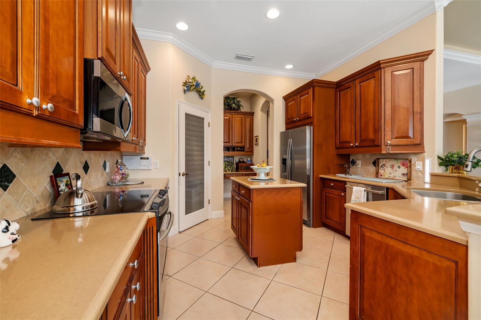 OAK CREEK - Residential