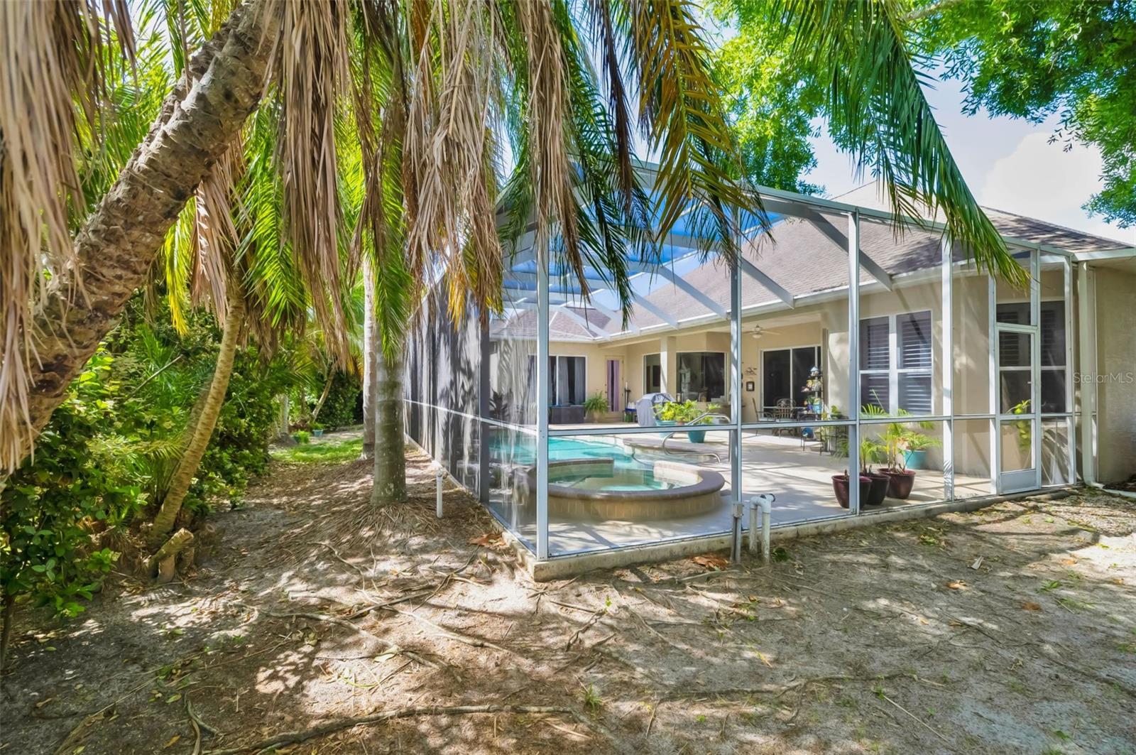 OAK CREEK - Residential