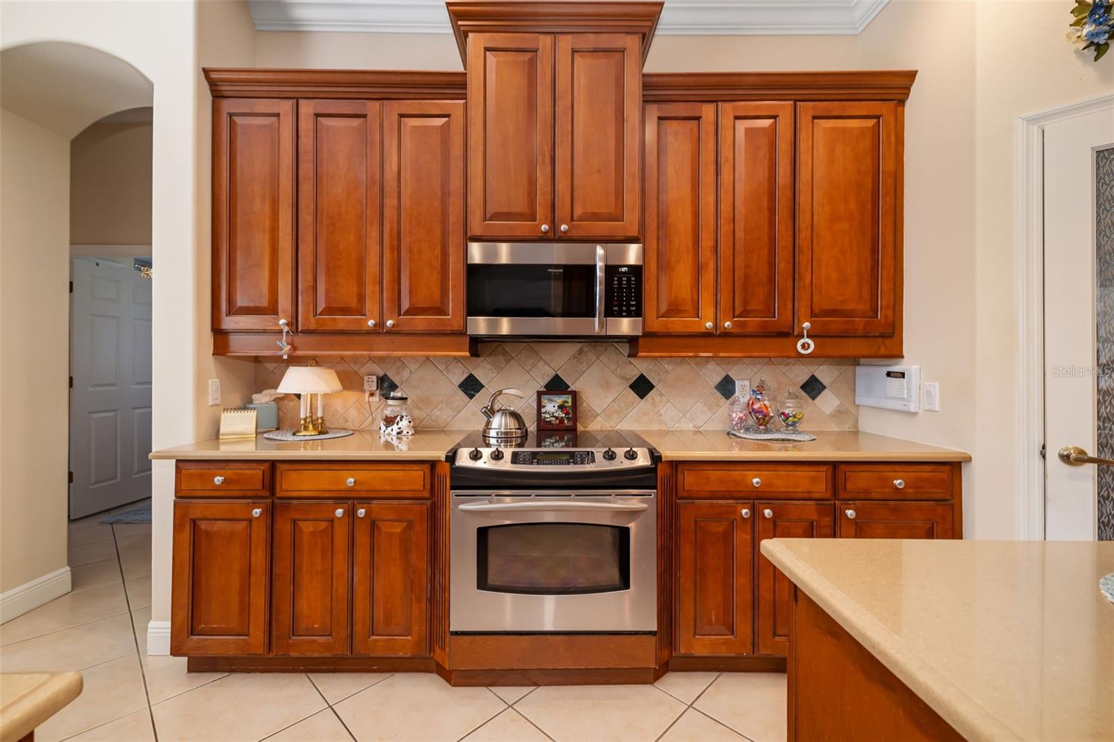 OAK CREEK - Residential