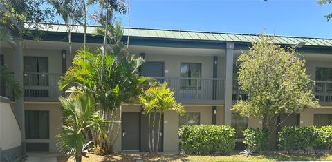 Photo of 7150 N Tamiami Trail #604, Sarasota, FL 34243 (MLS # O6401616)