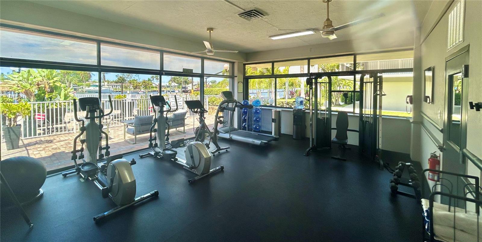 SARASOTA CAY CLUB CONDO - Residential