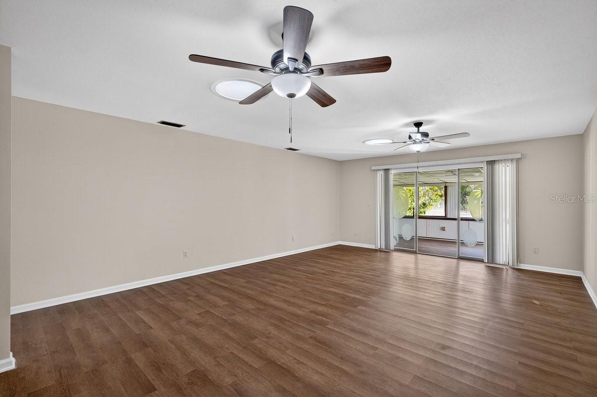 FAIRGREEN UNIT 06 - Residential