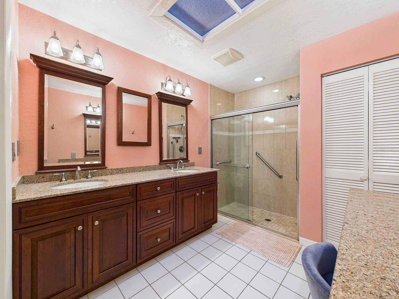 THE VILLAS AT EL CONQUISTADOR - Residential