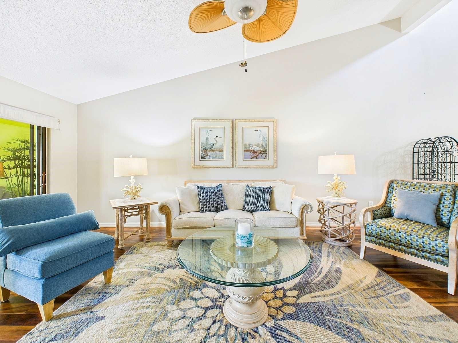 THE VILLAS AT EL CONQUISTADOR - Residential