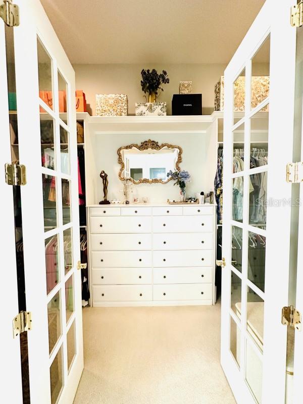 LAKES LADY LAKE - Residential