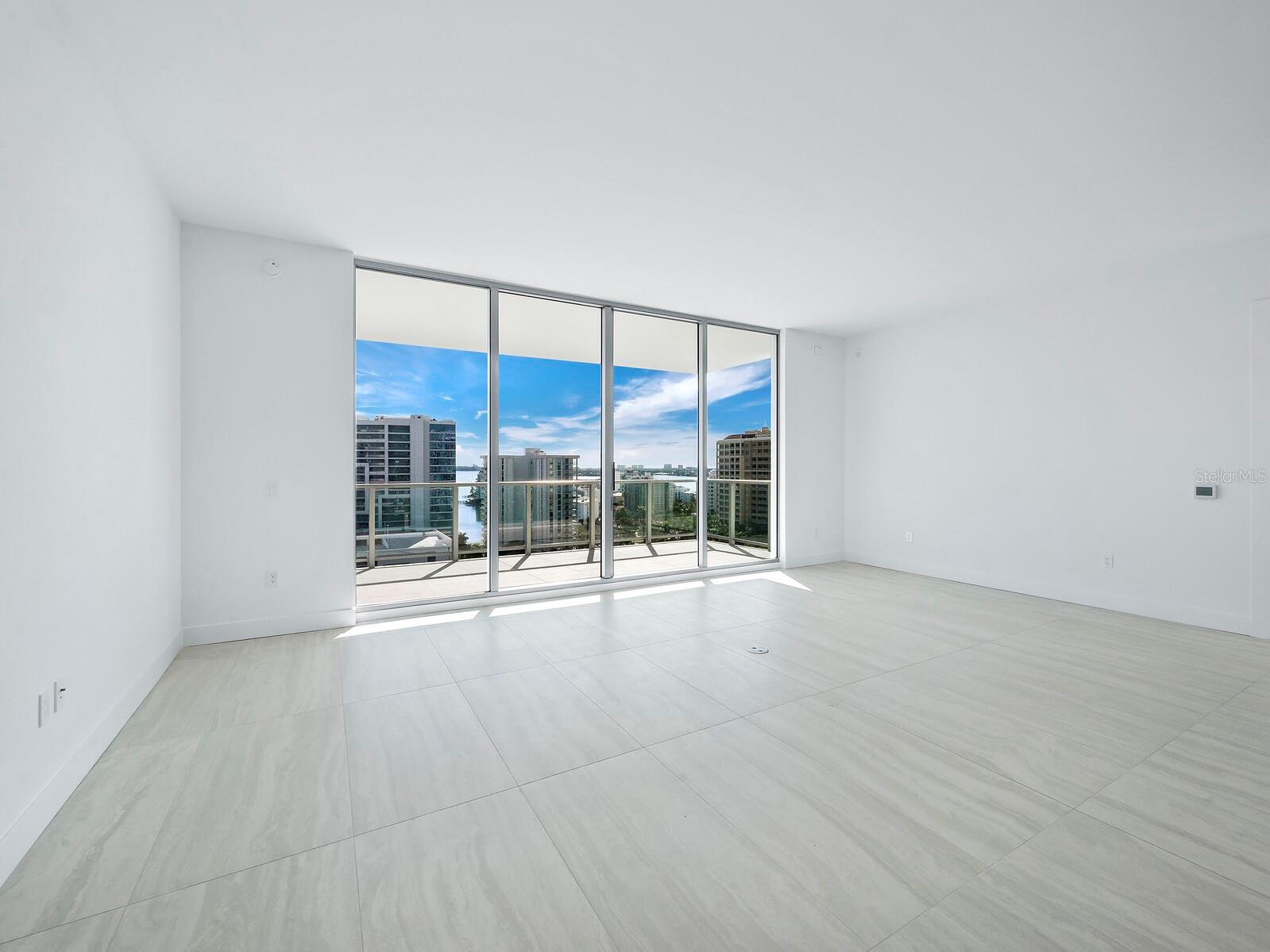 301 QUAY COMMONS 1409